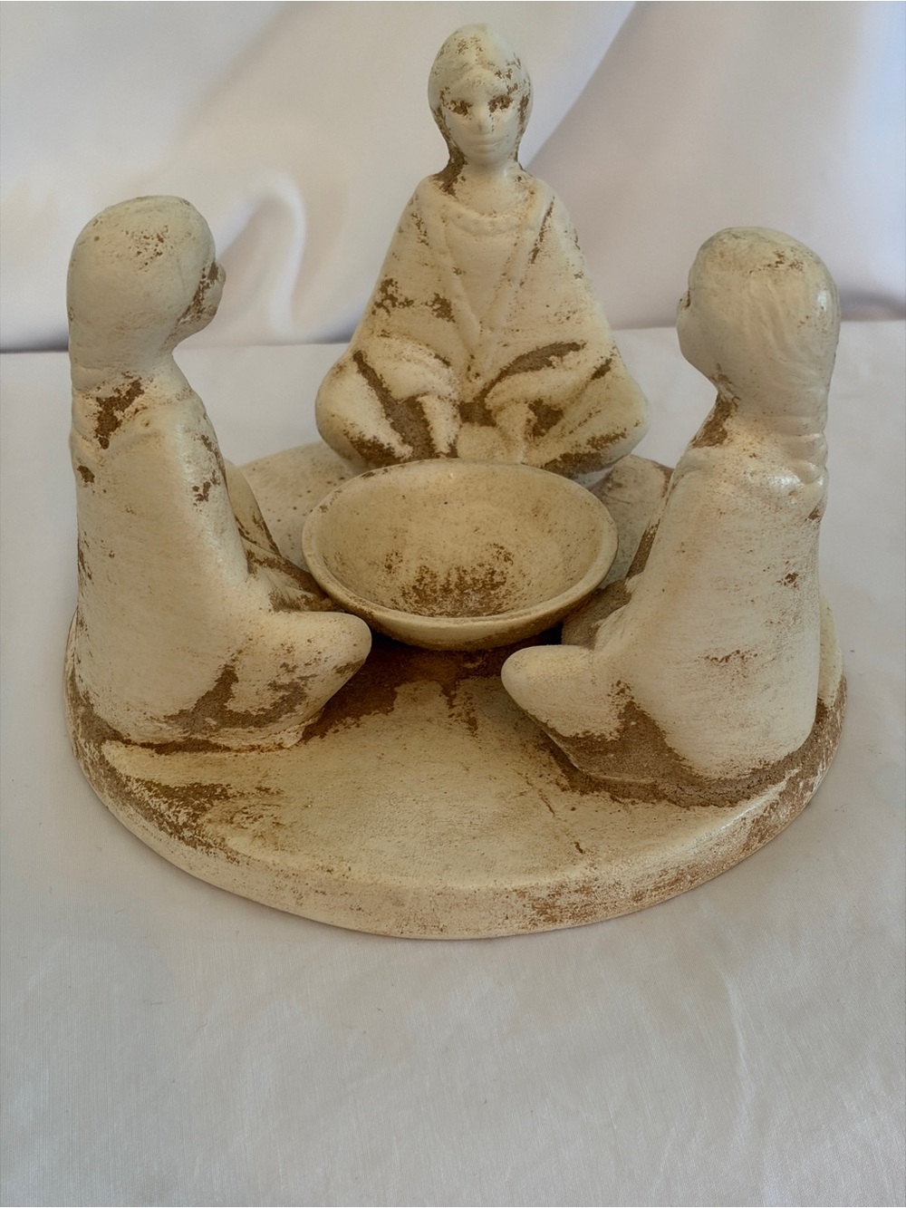 *VINTAGE* Mexican Clay "Circle of Friends/Circle of Women" Figurine ~ EUC